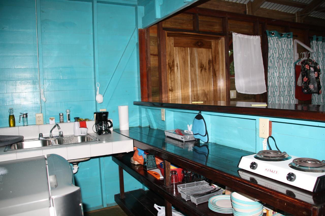 Bed and Breakfast Surf Break At Paunch Bocas del Toro Exterior foto